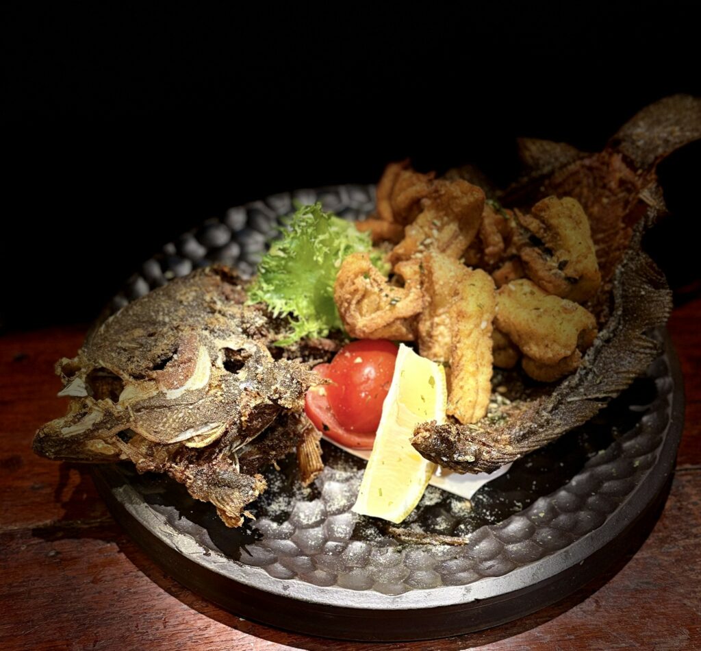 路地食事処