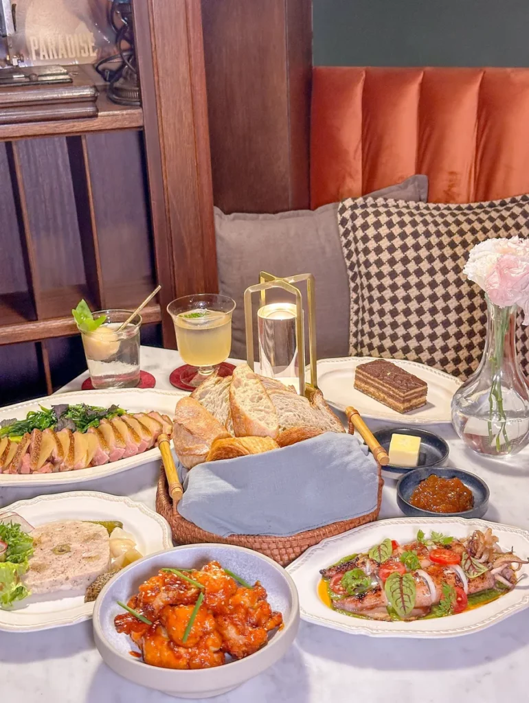 Encore L&agrave; par Yao