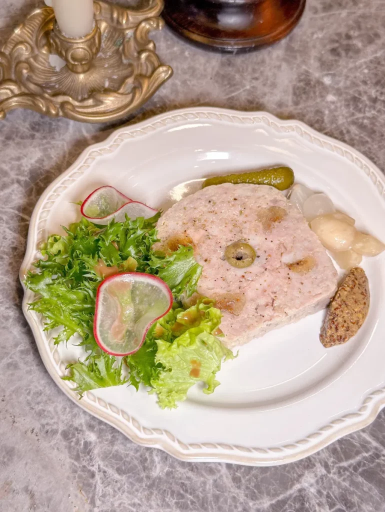 Encore L&agrave; par Yao